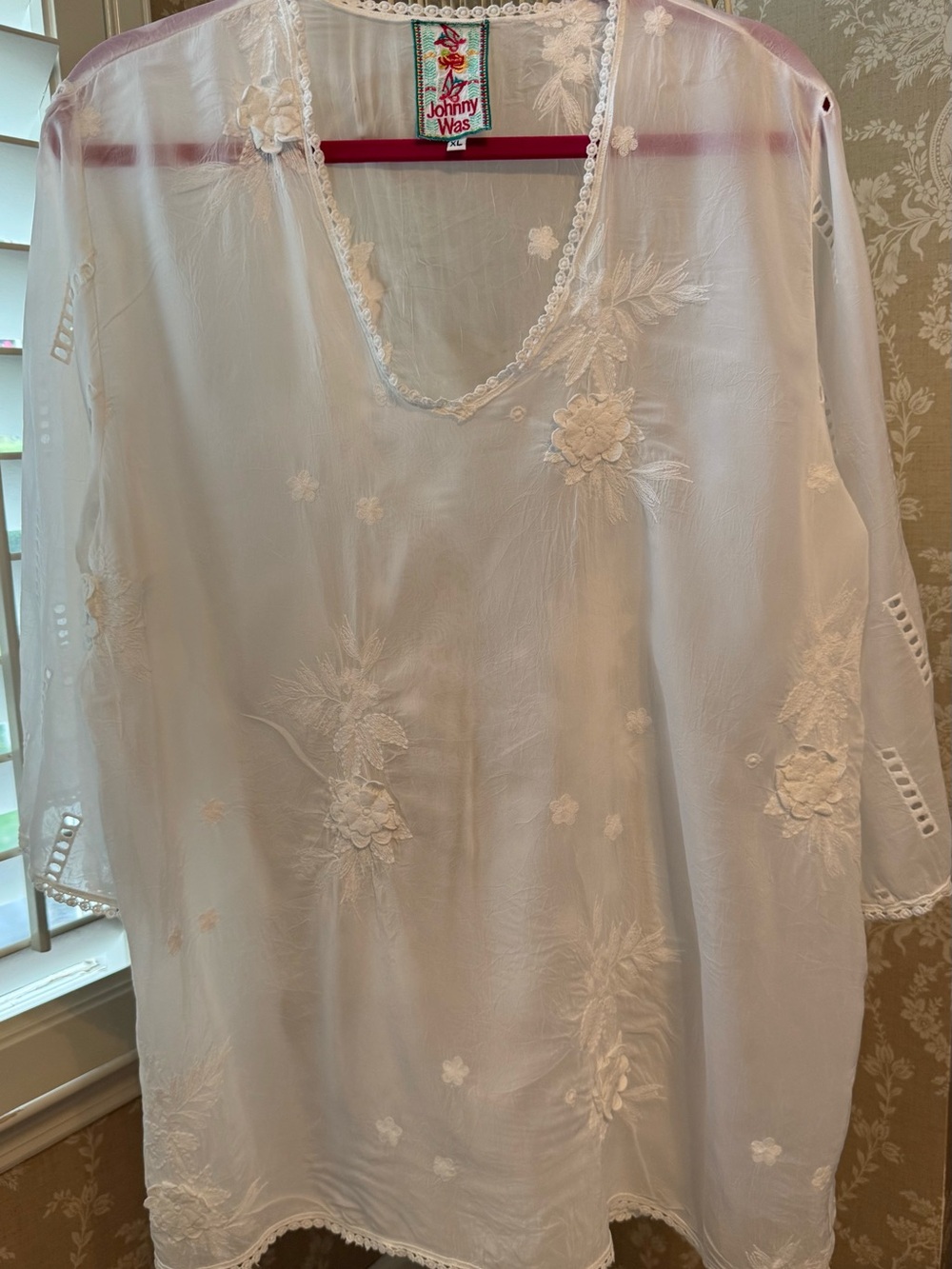 Johnny Was Sheer White Embroidered Tunic/cover up